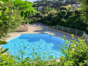 Appartement avec terrasse ensoleillée pour 6 personnes à Sainte-Maxime - FR-1-768-77